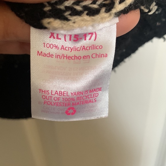 No Boundaries Multi Color Sweater Vest - Picture 4 of 5